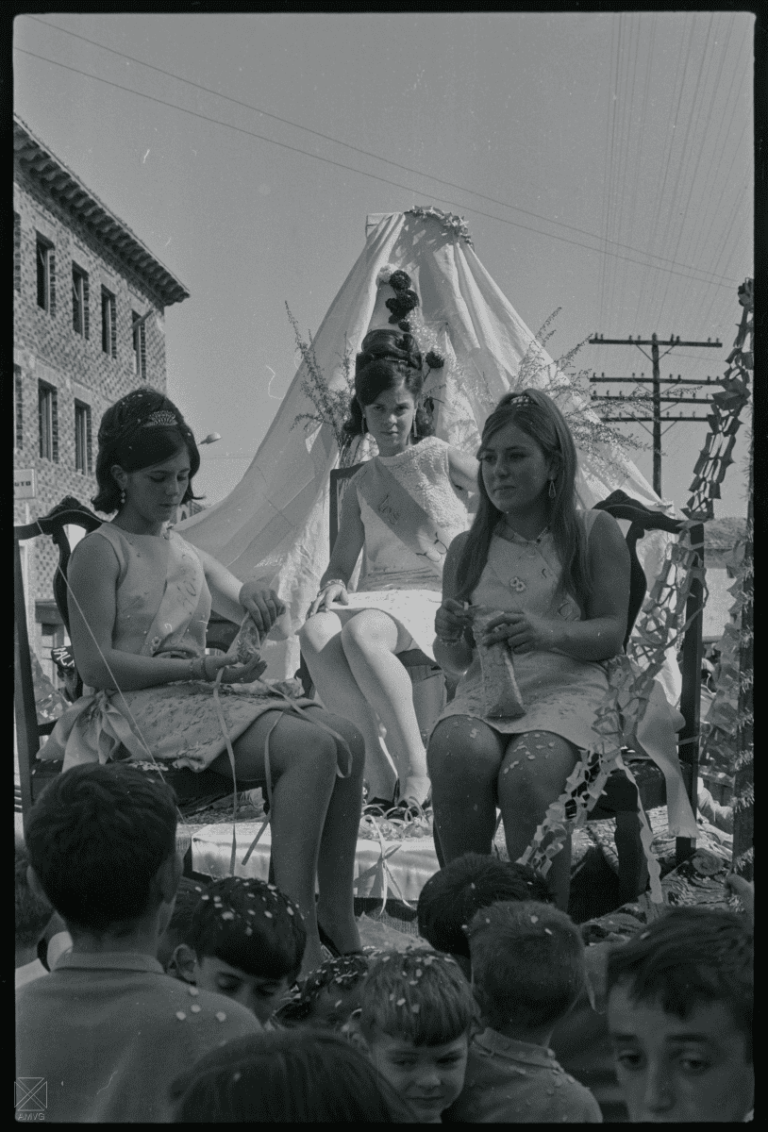 Agurain | Pueblos de Álava, de abuelas a nietas y nietos. Fiestas en Agurain, 1968. Arqué. Archivo Municipal de Vitoria-Gasteiz