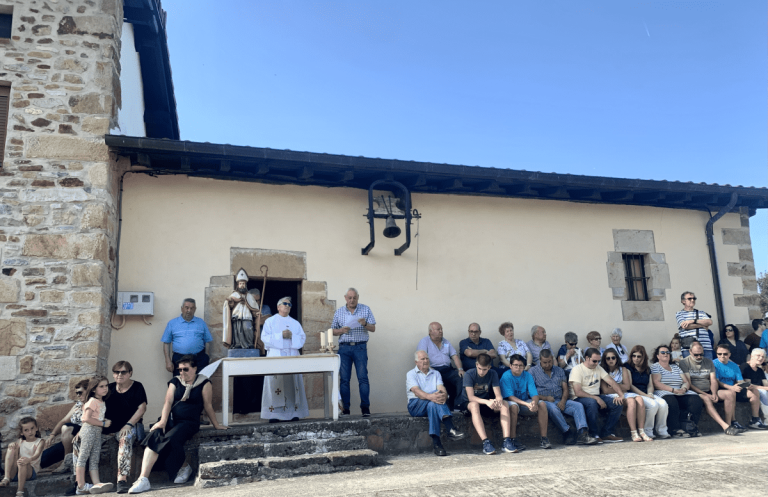 Pueblos de Álava - de abuelas a nietos. Barrundia.