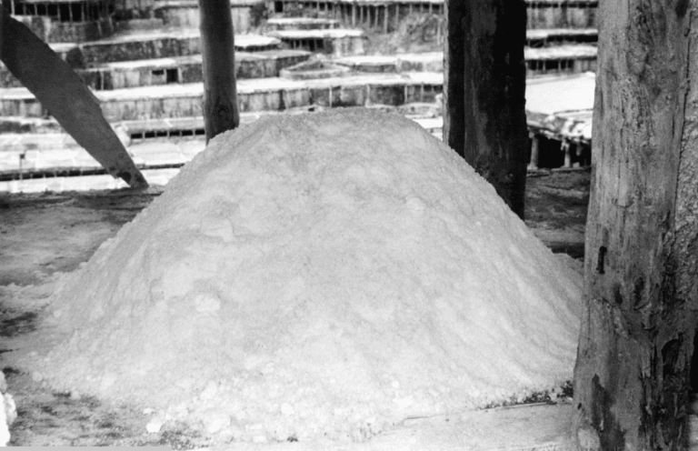Pueblos de Álava, de abuelas a nietas y nietos. Añana.