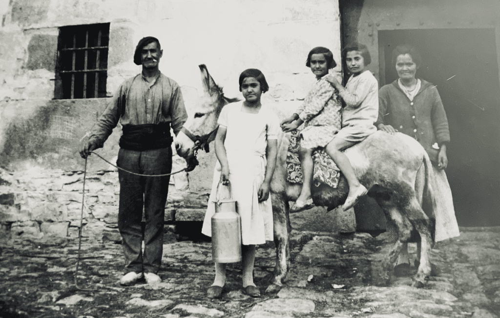 Artziniega | Pueblos de Álava, de abuelas a nietas y nietos. Foto cedida por el Museo Etnográfico de Artziniega