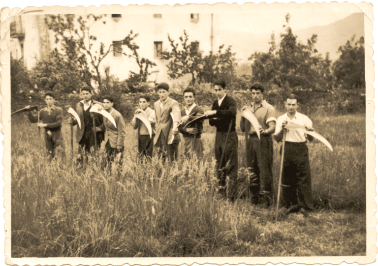 Artziniega | Pueblos de Álava, de abuelas a nietas y nietos. Isidoro Llantada. Foto cedida por el Museo Etnográfico de Artziniega
