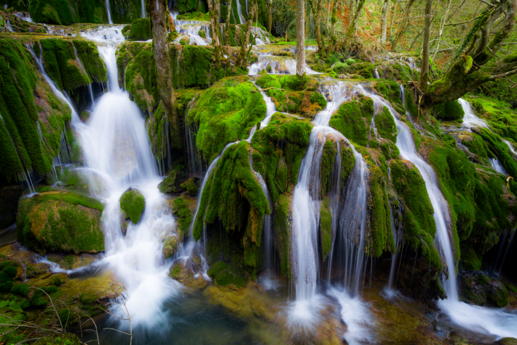 Pueblos de Álava, de abuelas a nietas y nietos. Xabier Ramos