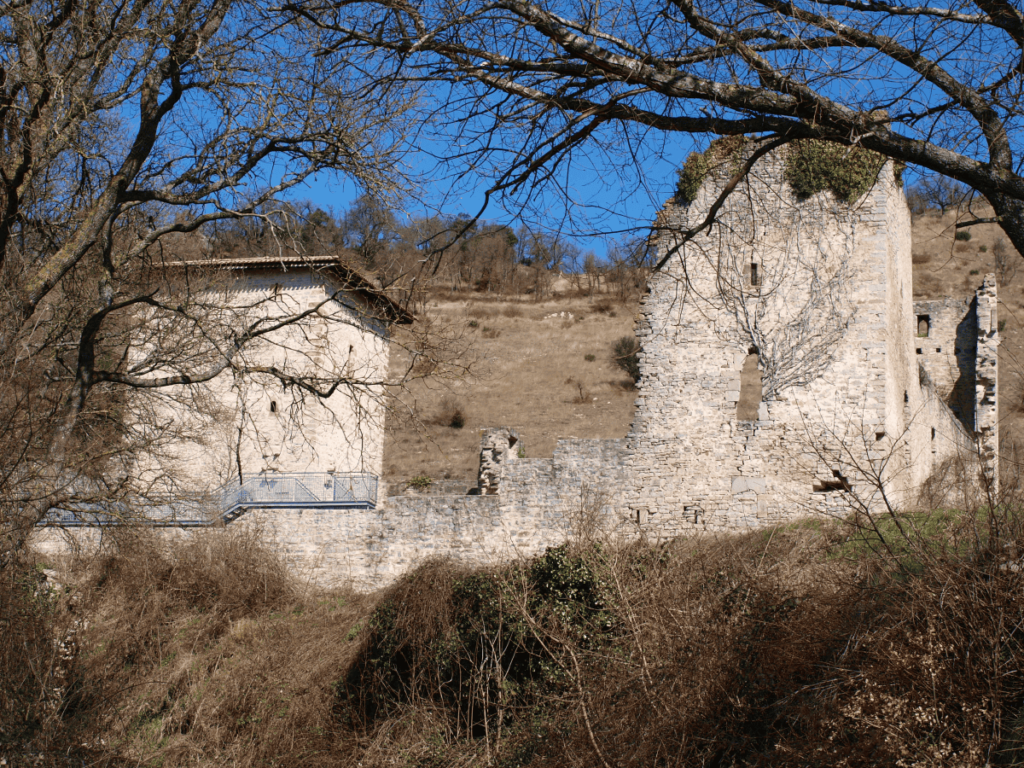 Pueblos de Álava, de abuelas a nietas y nietos. Barrundia