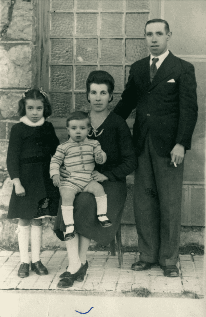 Pueblos de Álava, de abuelas a nietas y nietos. Maeztu