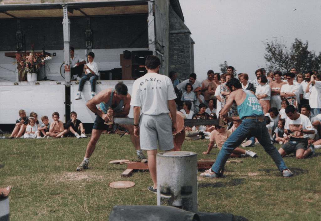 Pueblos de Álava, de abuelas a nietas y nietos. Elciego.