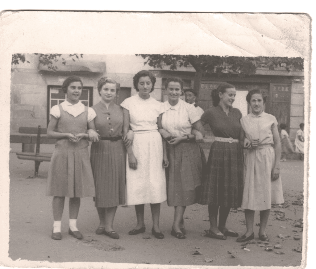 Pueblos de Álava, de abuelas a nietas y nietos. Elciego.