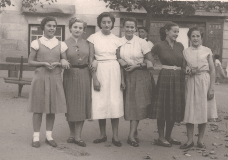 Pueblos de Álava, de abuelas a nietas y nietos. Elciego.